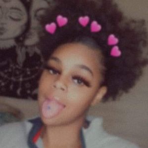 Meet your Posher, Akyrah